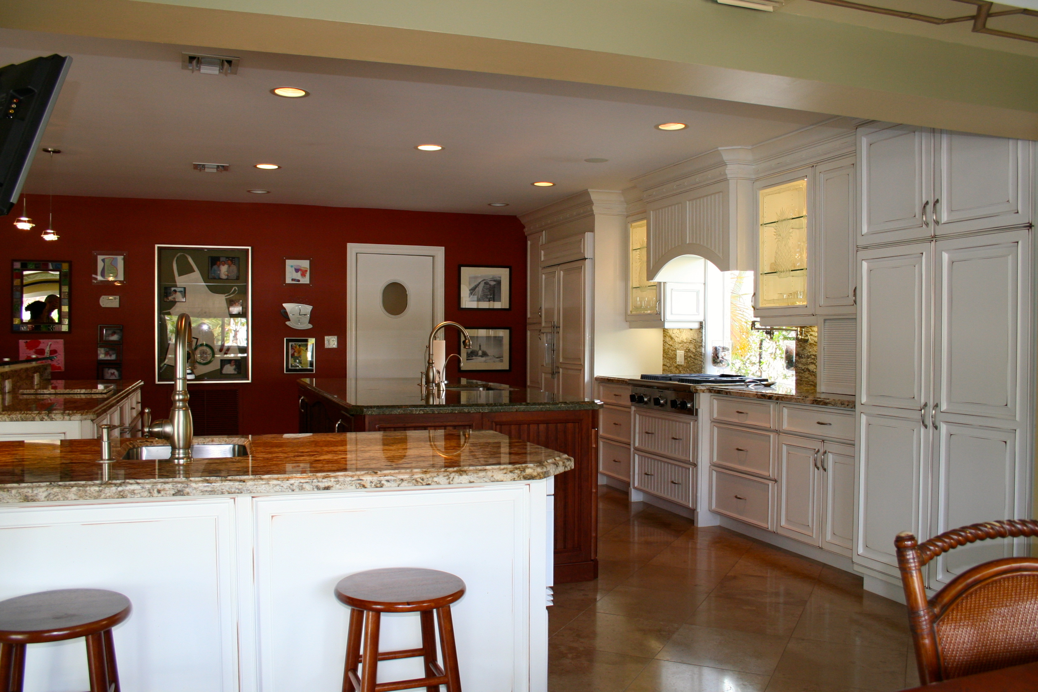 Transitional Kitchens - Photo Gallery - Broward Custom Kitchens
